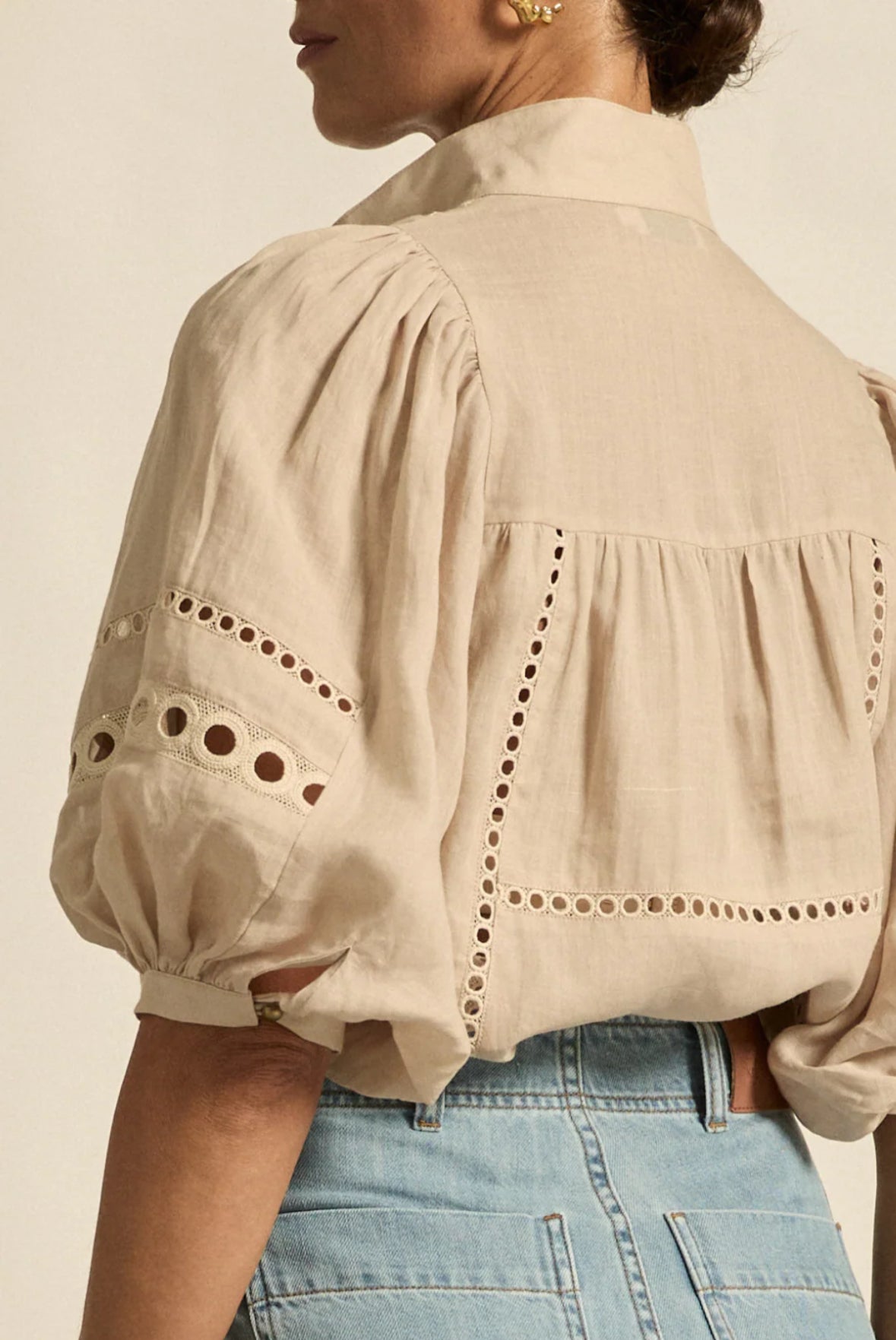 Cabaret Top, Cashew