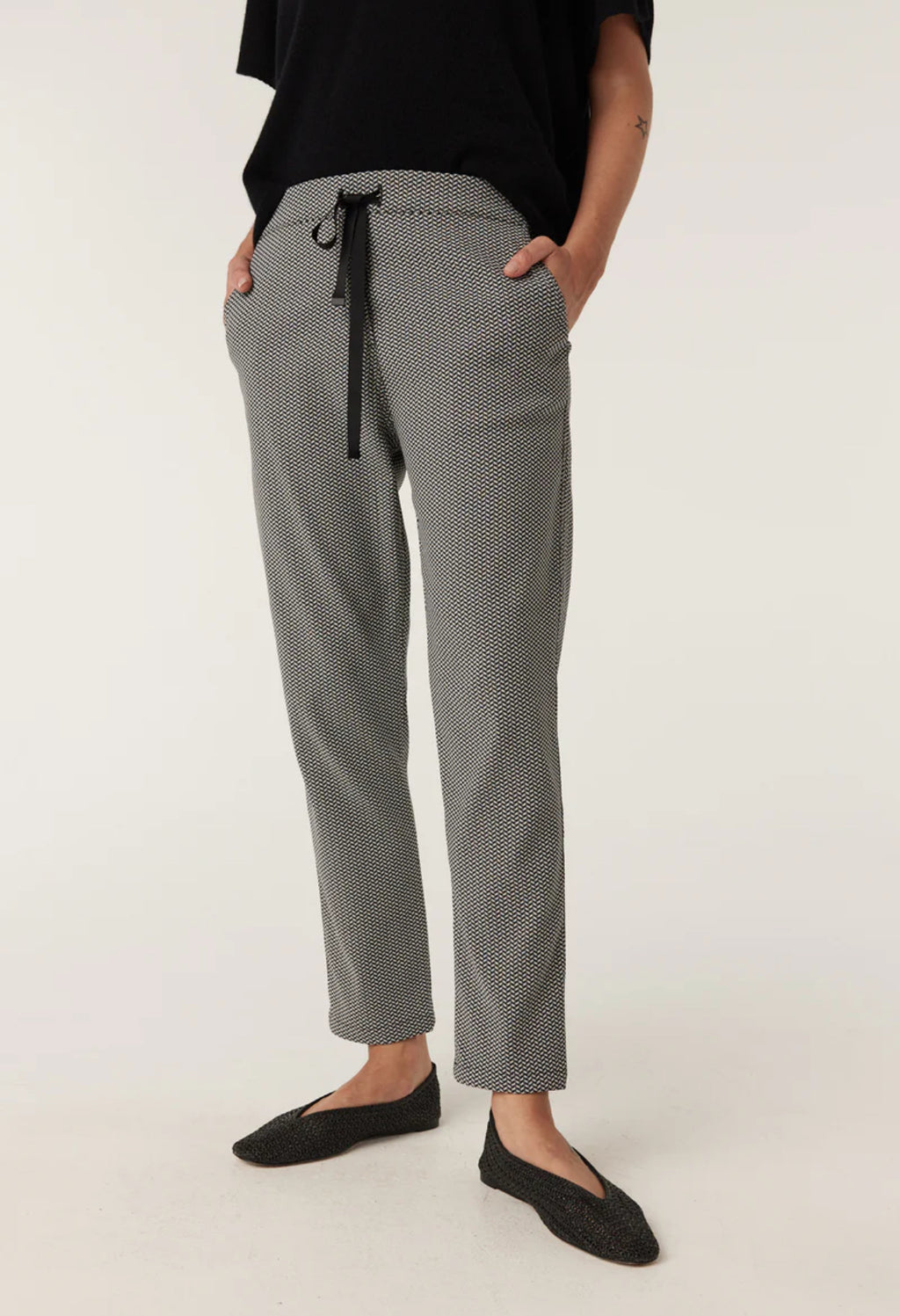 Zoe Jogger, Mono Chevron