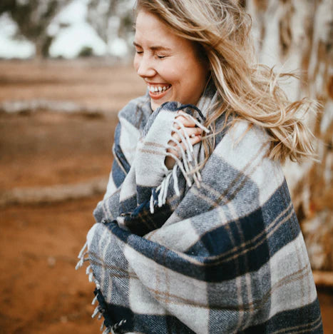 The Grampians Goods Co Heritage Wool Blanket in Navy