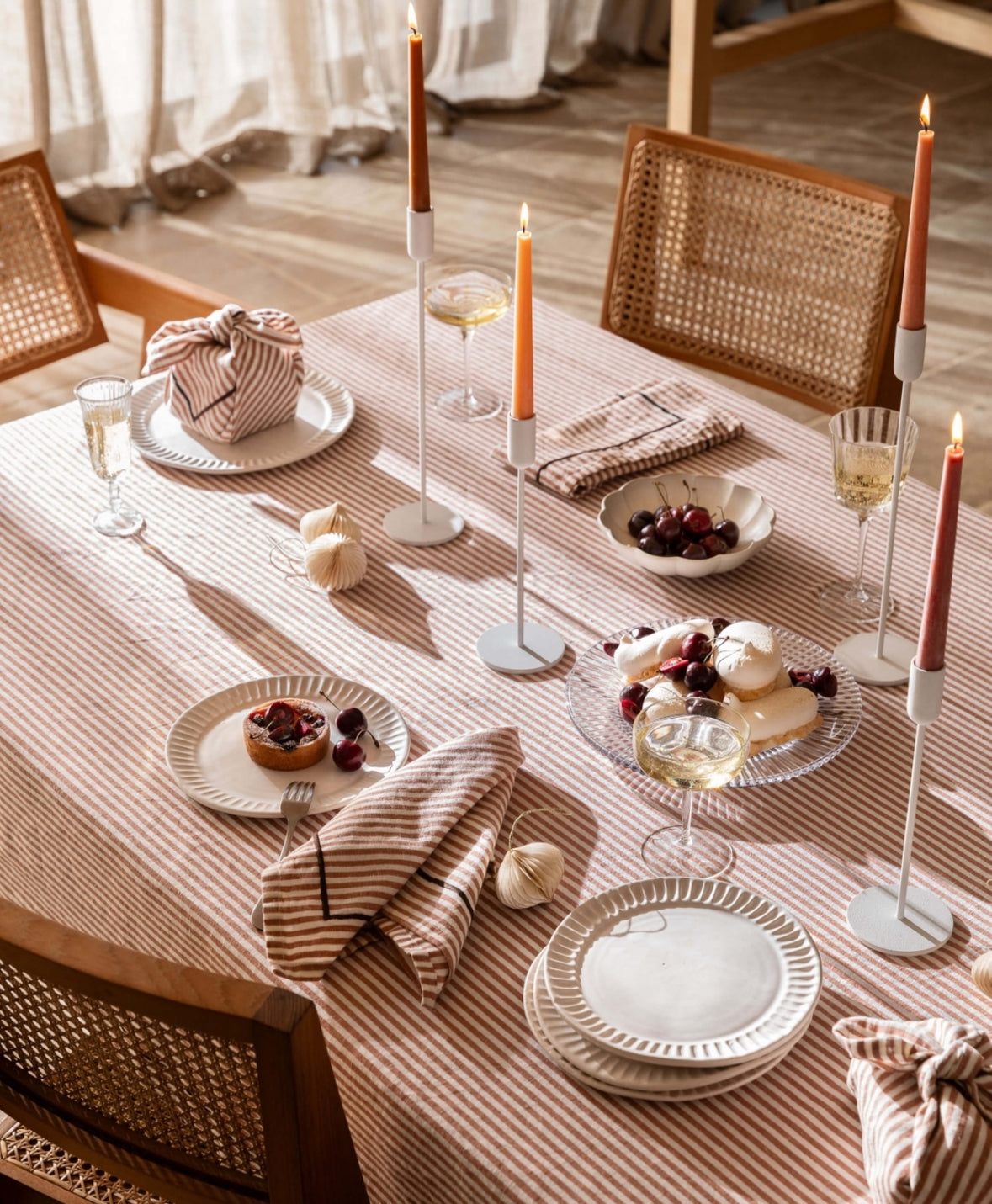 Faro Tablecloth, Baked Clay