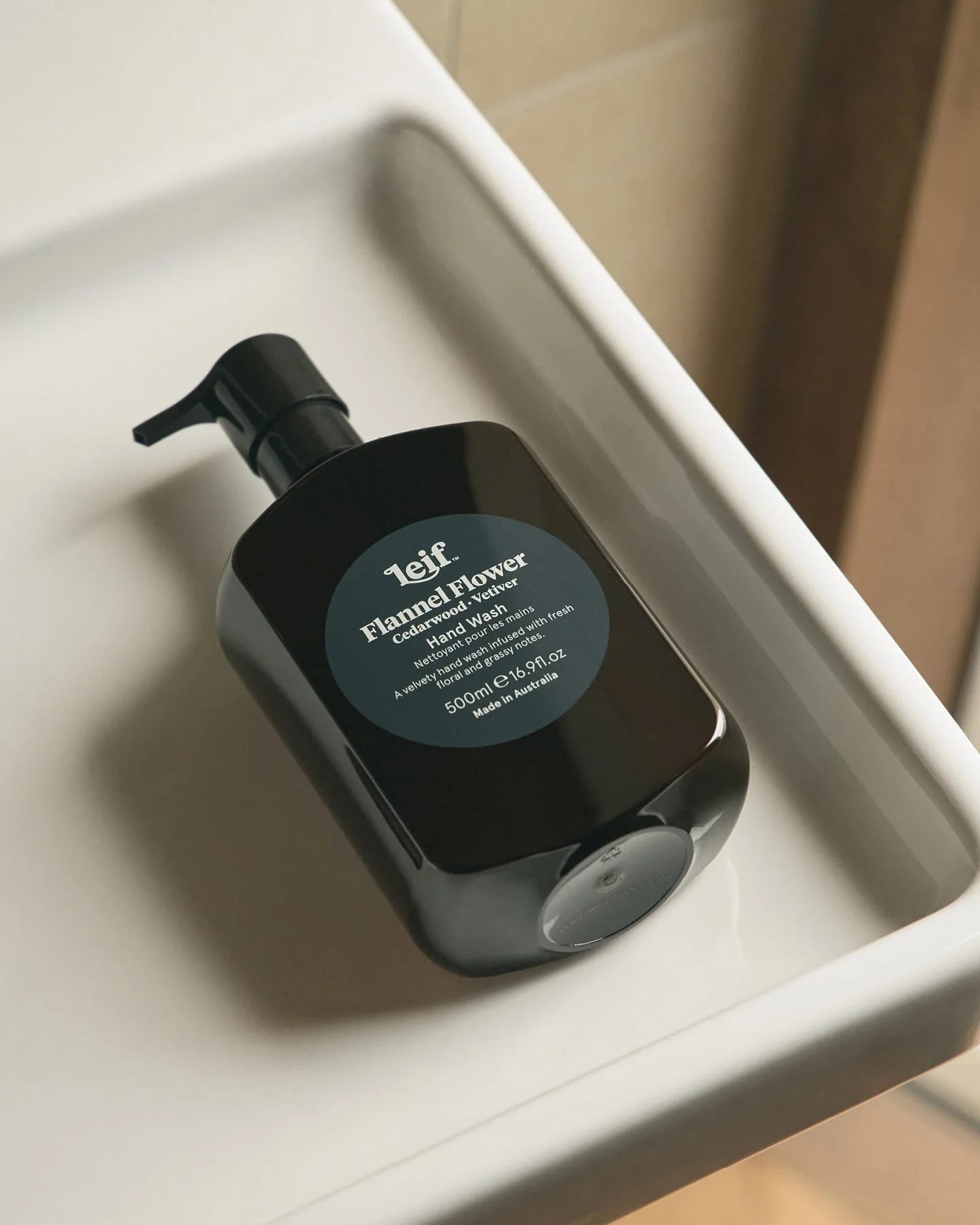 Leif Flannel Flower Hand Wash