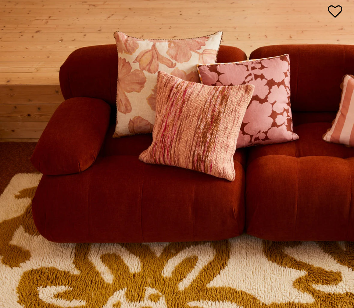 Daphne Cushion, Rose